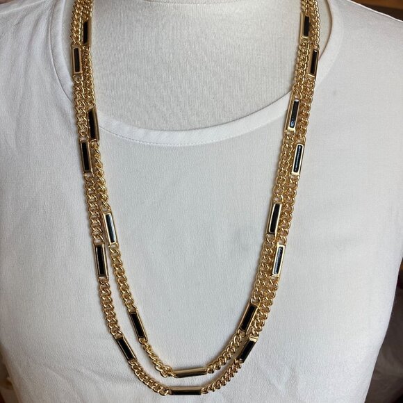Two Vintage Thick Gold Tone Chain Necklaces Black Rectangular Bars Mod Chunky - Picture 7 of 7